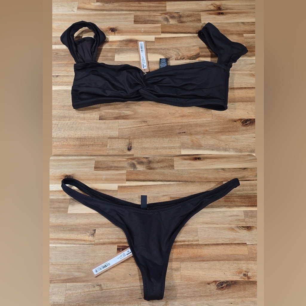 Skims Swimwear Like New